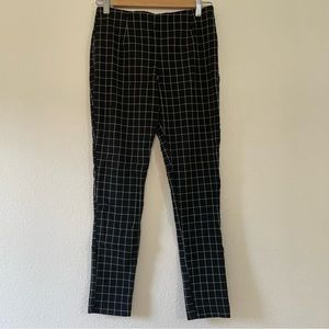 Calvin Klein Women’s Black & White Dress Pants Size 6